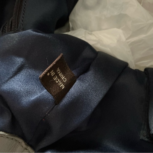 Vintage Coach stitch outline C signature olive grey patent leather tote - Picture 13 of 15